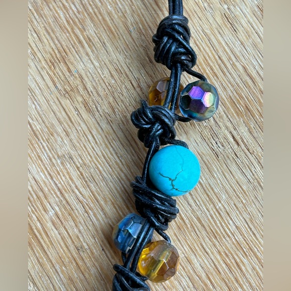 Turquoise Necklace Handmade Also W/Crystal & Howlite Beads On Twisted Cording - Picture 9 of 12